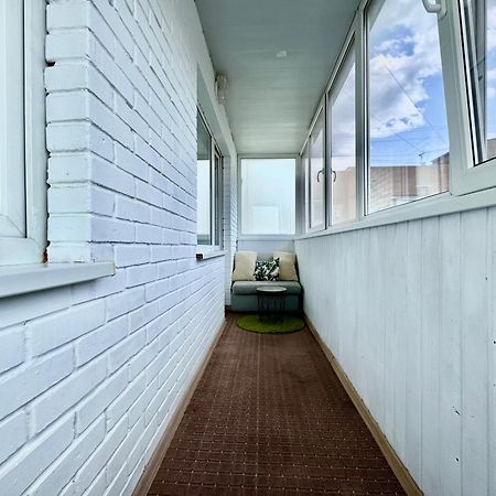 Apartpoltava Смак Італії У Самому Центрі Полтави , Білосніжна Студія В Новобудові, Банківський Чек Bagian luar foto