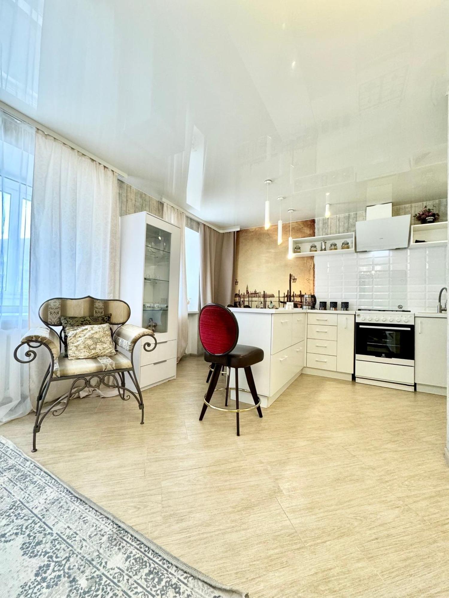Apartpoltava Смак Італії У Самому Центрі Полтави , Білосніжна Студія В Новобудові, Банківський Чек Bagian luar foto